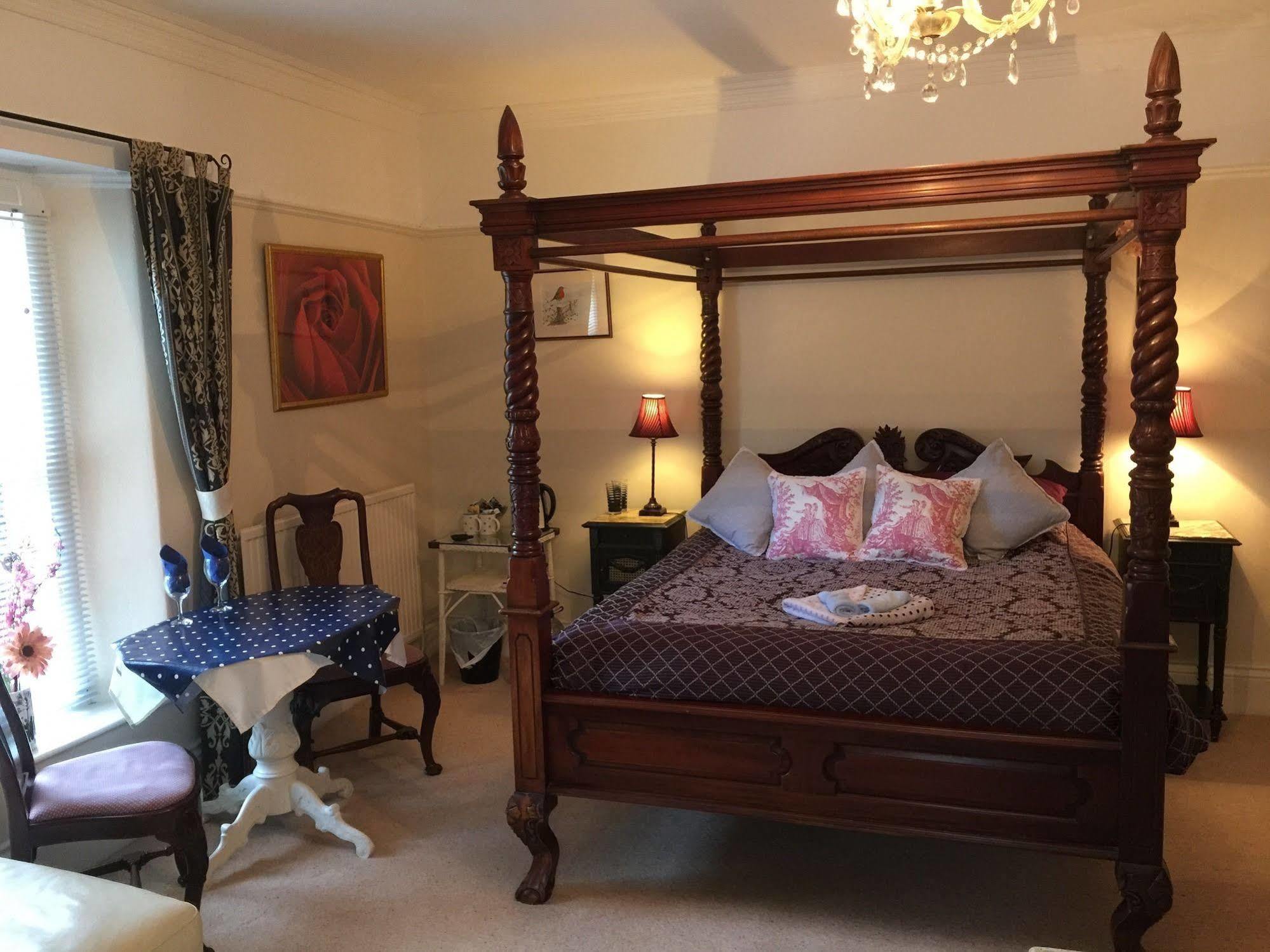 The Priory B&B Whitchurch  Extérieur photo