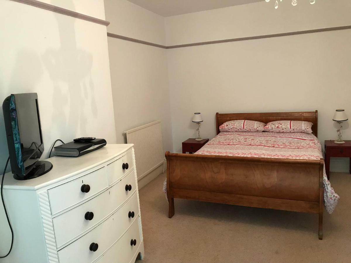 The Priory B&B Whitchurch  Extérieur photo